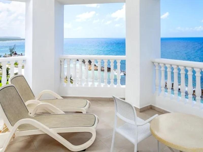 Bahia Principe Escape Runaway Bay Hyatt Incl Col image
