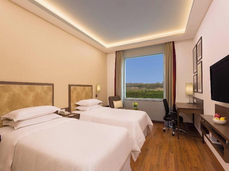 Four Points By Sheraton New Delhi Airport Highway image