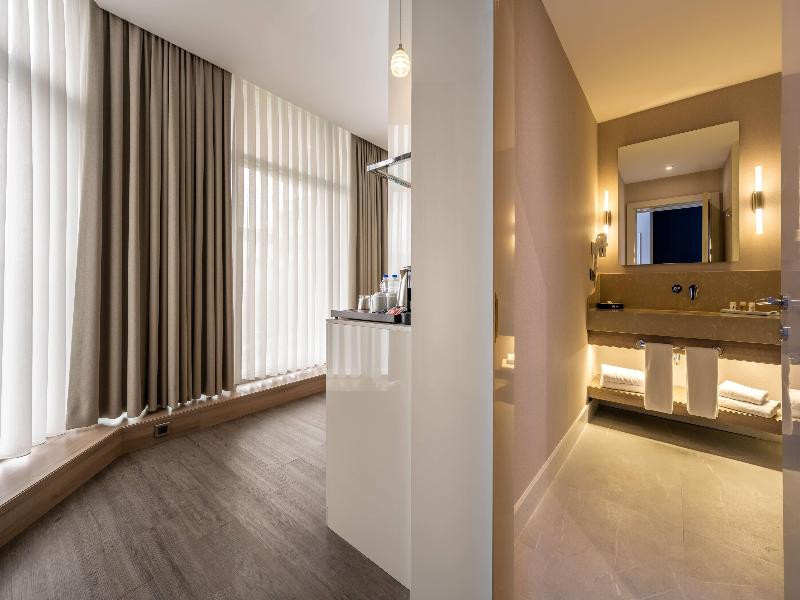 Ramada Encore Bayrampasa image