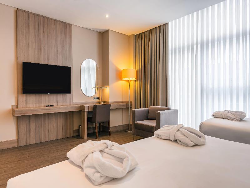 Ramada Encore Bayrampasa image