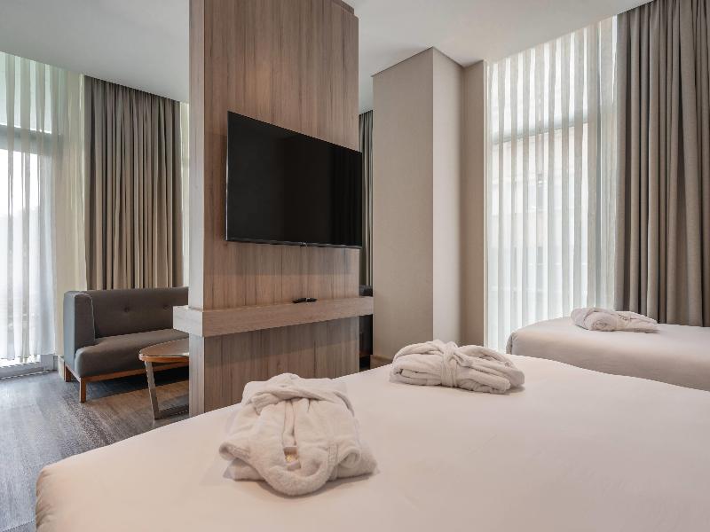 Ramada Encore Bayrampasa image
