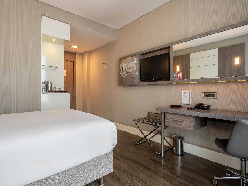 Ramada Encore Bayrampasa image
