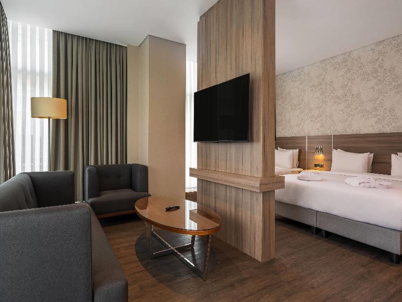 Ramada Encore Bayrampasa image