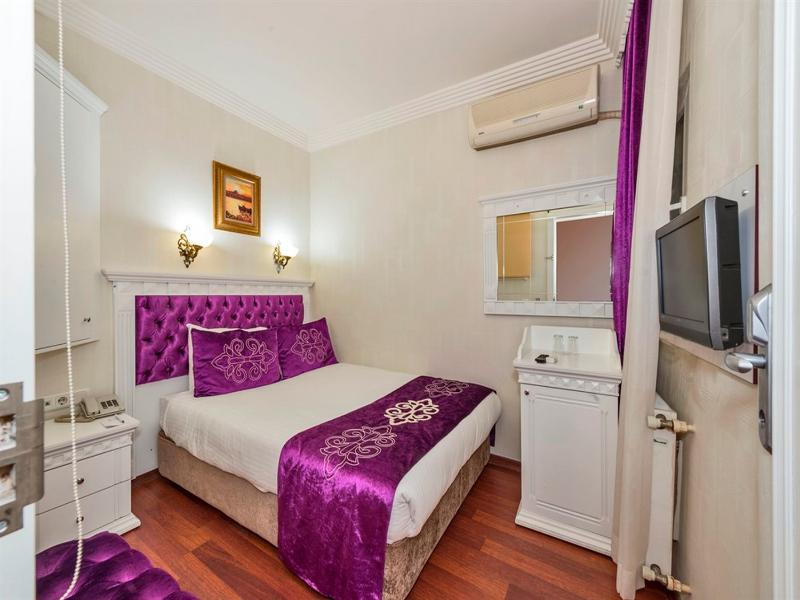 Istanbul Holiday Hotel image