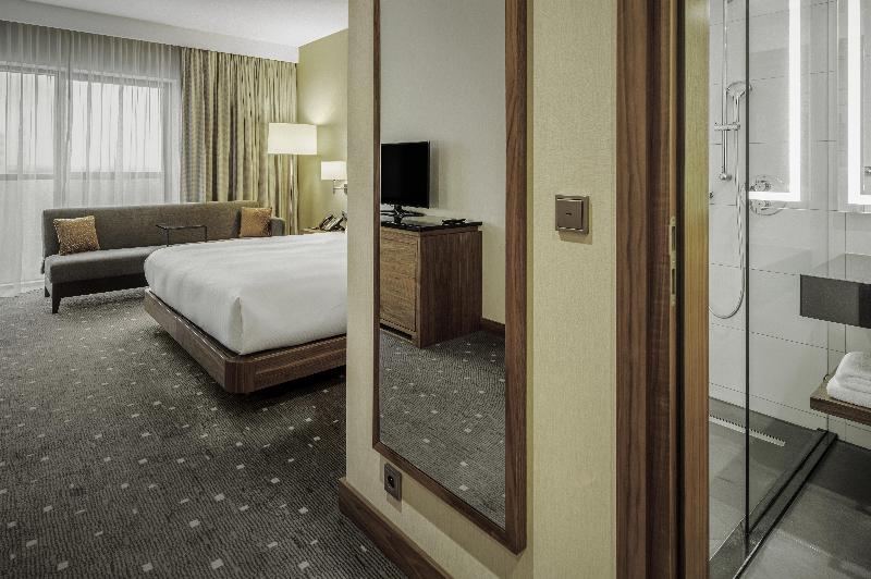 Doubletree By Hilton Lodz image