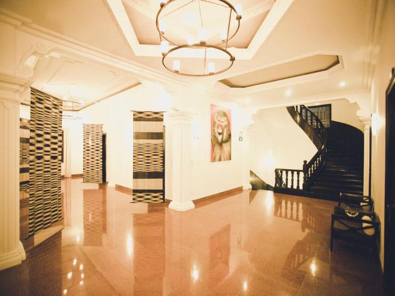 White Mansion Hotel image