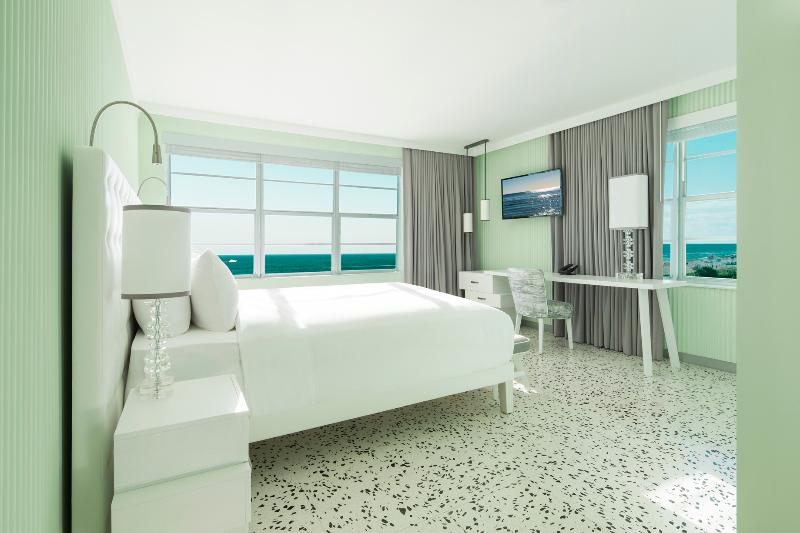 Bed room
