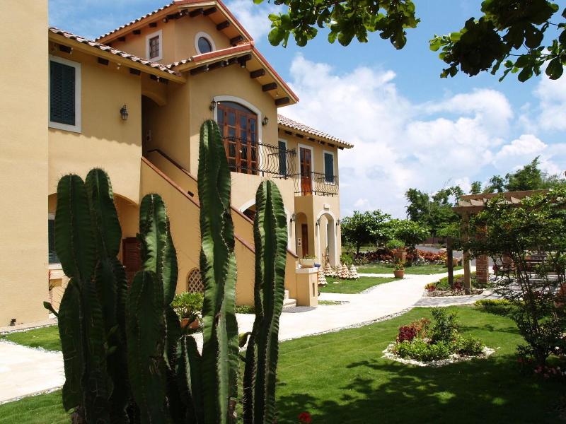 Kenting Tuscany Resort image