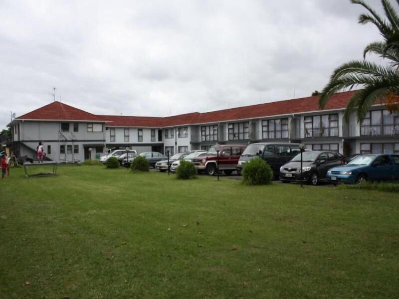 Airport Travel Air Motor Inn image