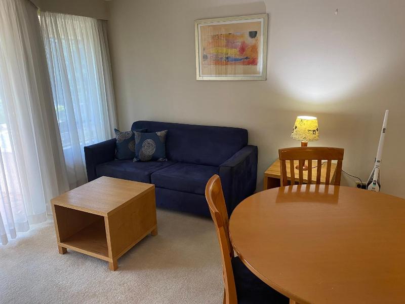 Wahroonga Waldorf Apartments Sydney image