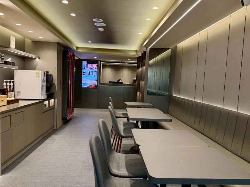 Kingshi Hotel Taipei image