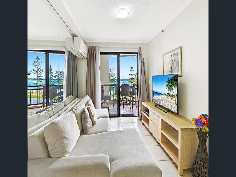 Windsurfer Resort image