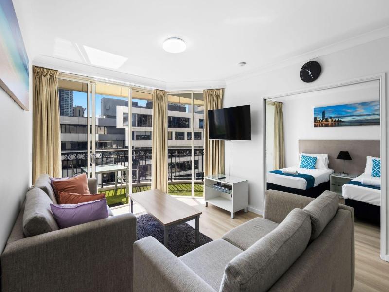 Chevron Renaissance Private Apartments image