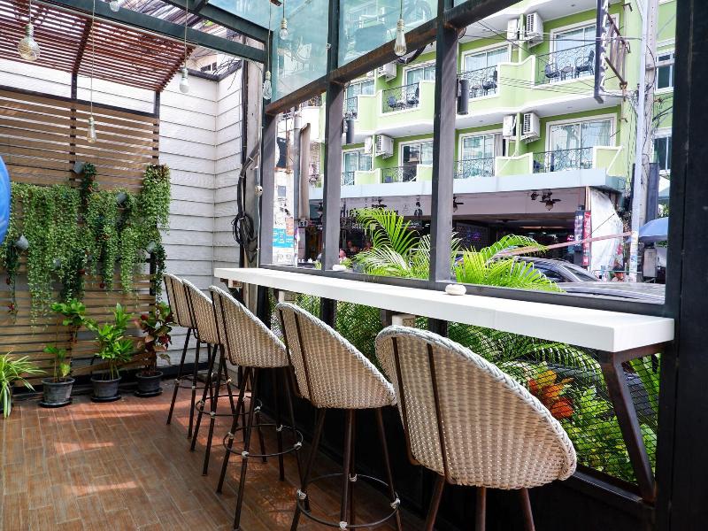 18 Coins Inn Pattaya image