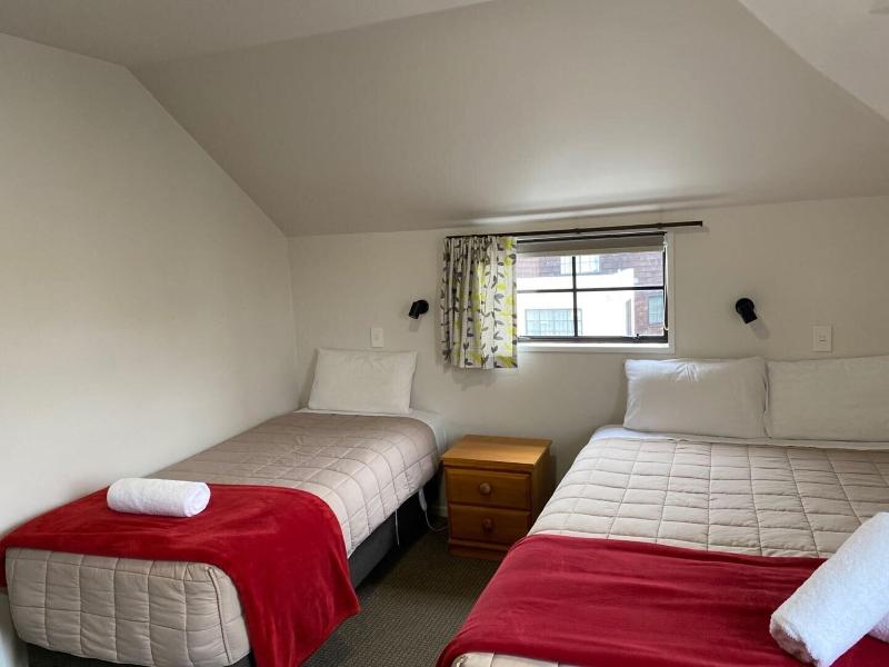 Southern Comfort Motel image