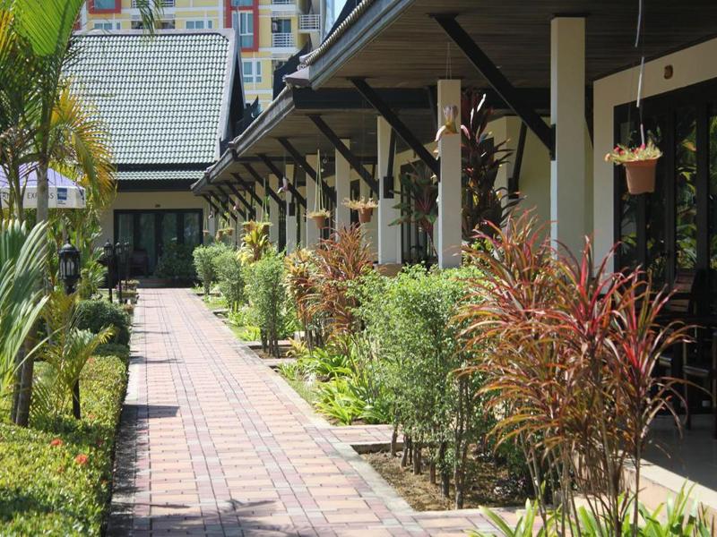 Airport Resort And Spa image