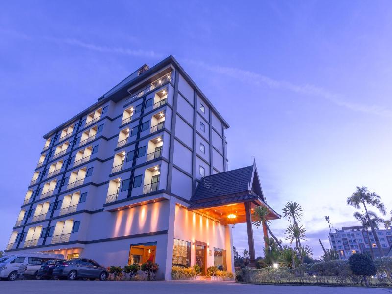 Airport Resort And Spa image