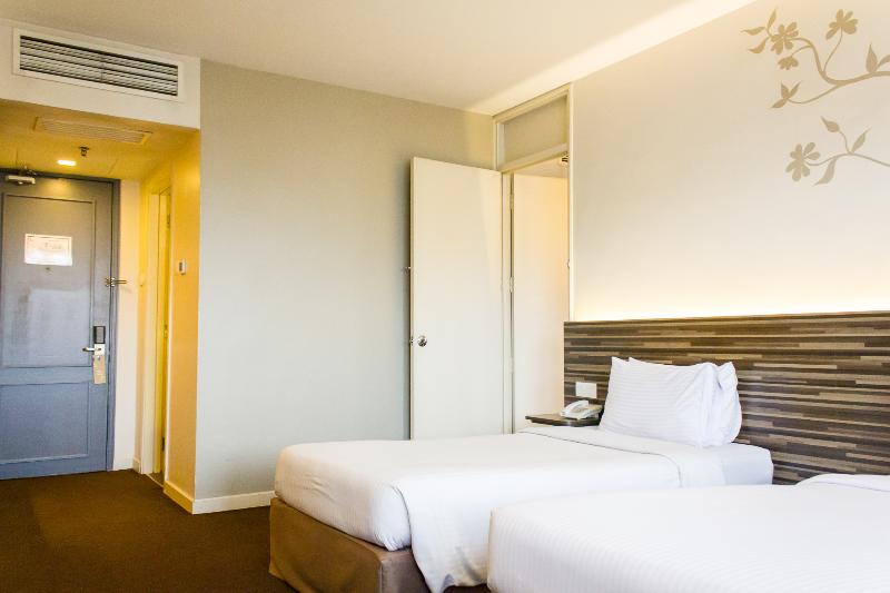The 5 Elements Hotel image