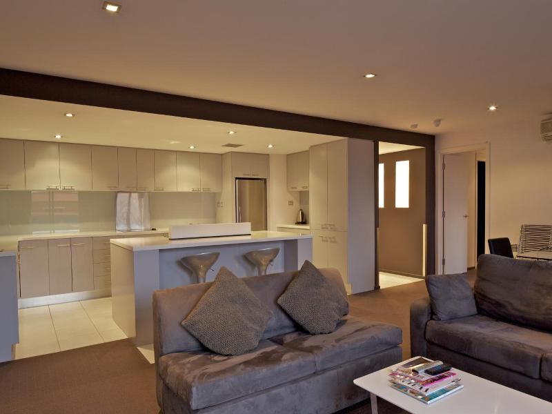 Zero Davey  Boutique Apartment image