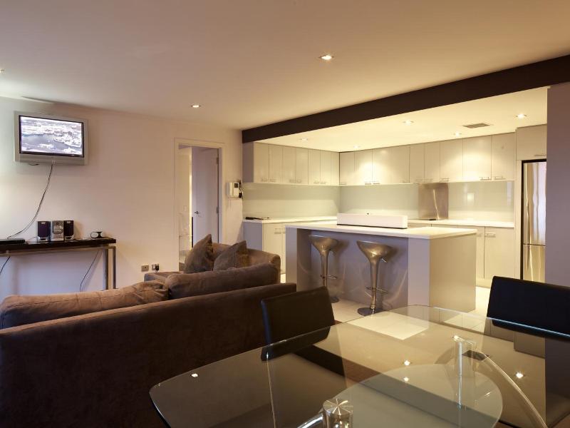 Zero Davey  Boutique Apartment image