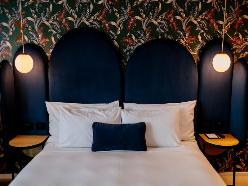 Ovolo Brisbane Fortitude Valley a Wyndham Hotel image
