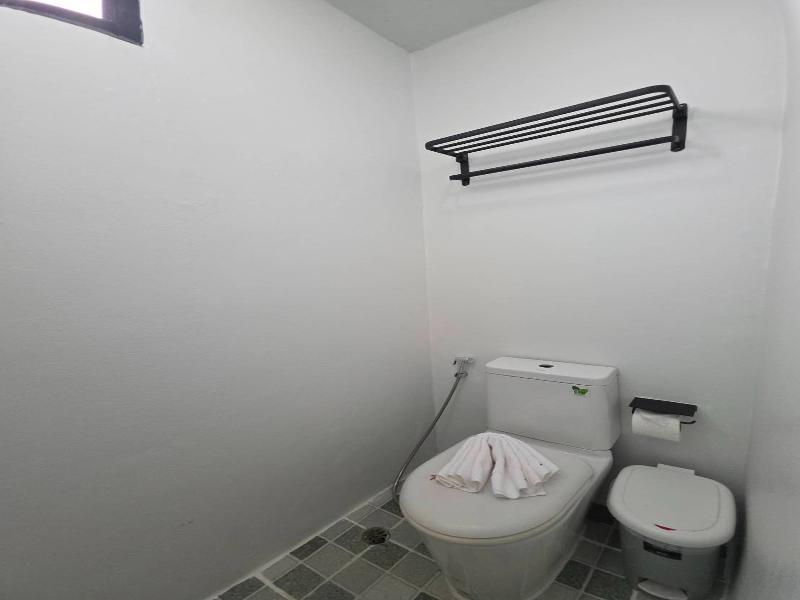 The Nice Patong Hotel image