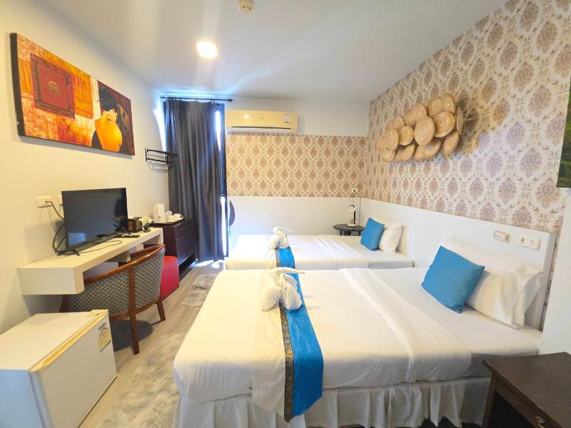The Nice Patong Hotel image
