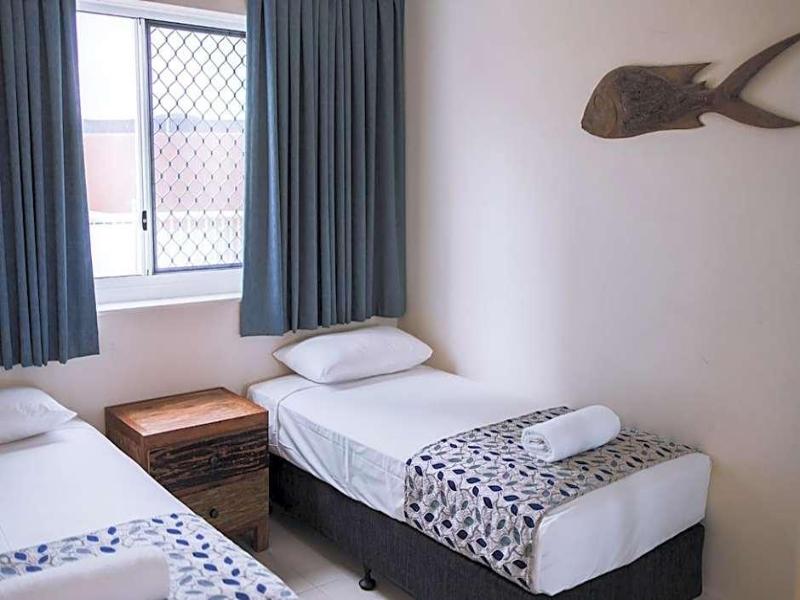 Surfers Horizons Absolute Beachfront Holiday Apart image