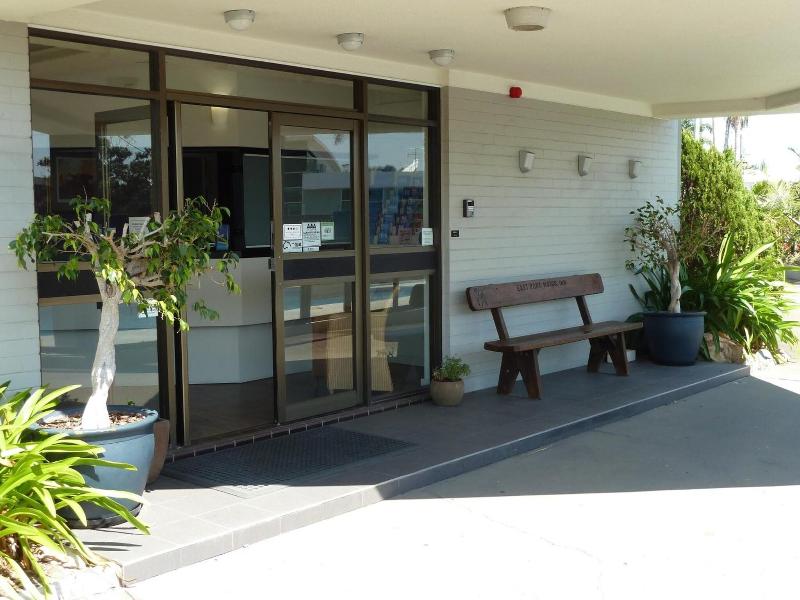 East Port Motor Inn