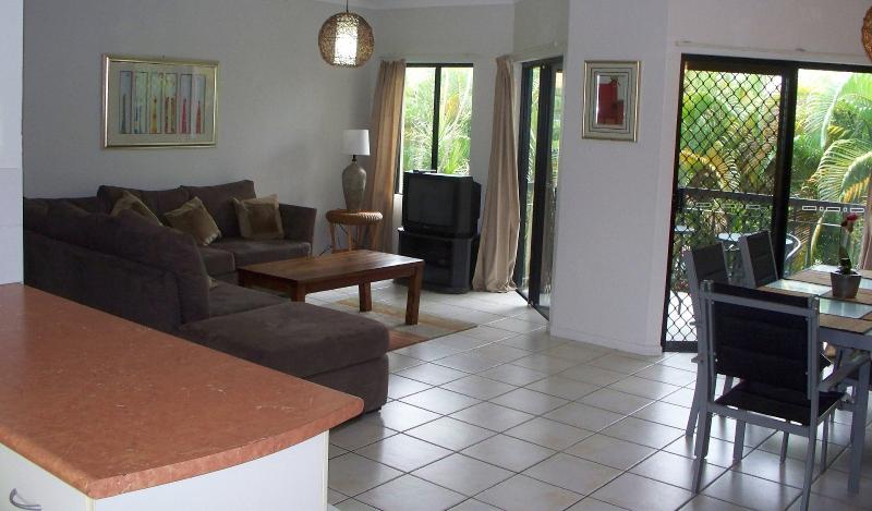 Bohemia Resort Cairns image
