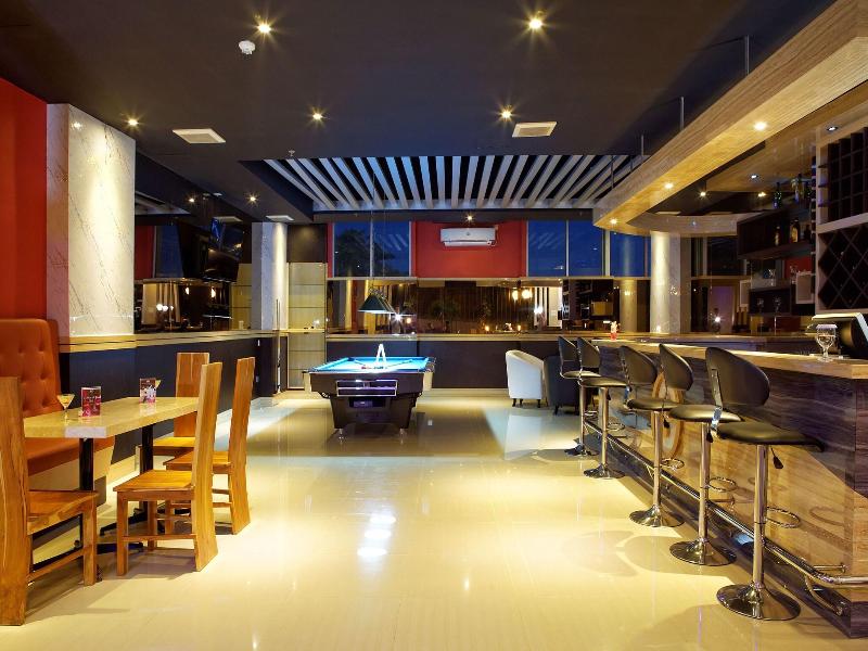 GiiA Hotel Nagoya Batam image