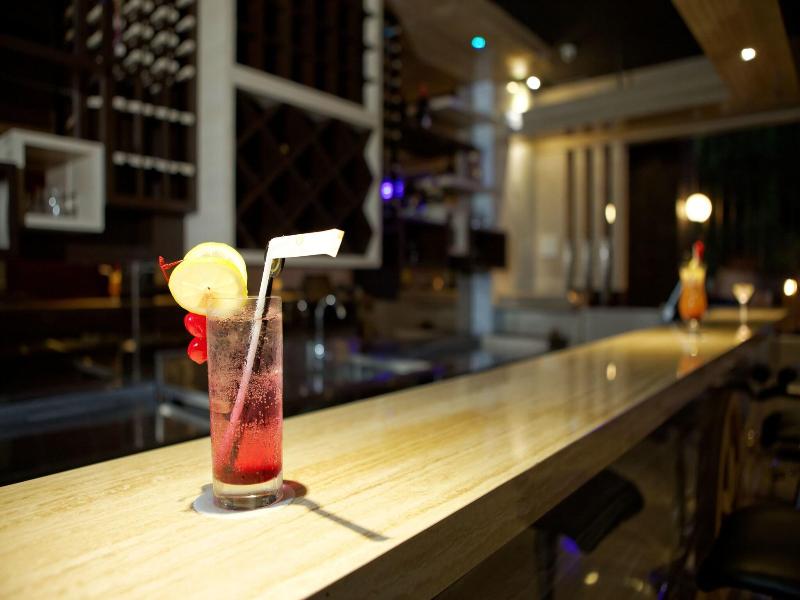 GiiA Hotel Nagoya Batam image