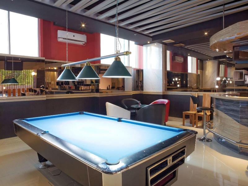 GiiA Hotel Nagoya Batam image