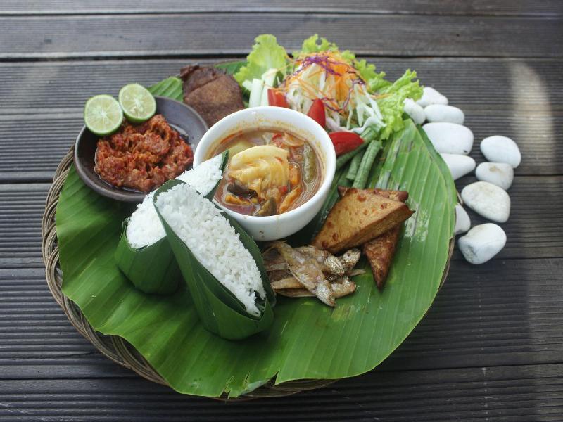 GiiA Hotel Nagoya Batam image