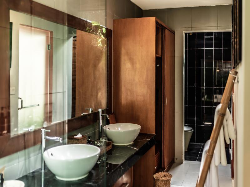 Seminyak Sanctuary Beach Villa Ini Vie Hospitality image