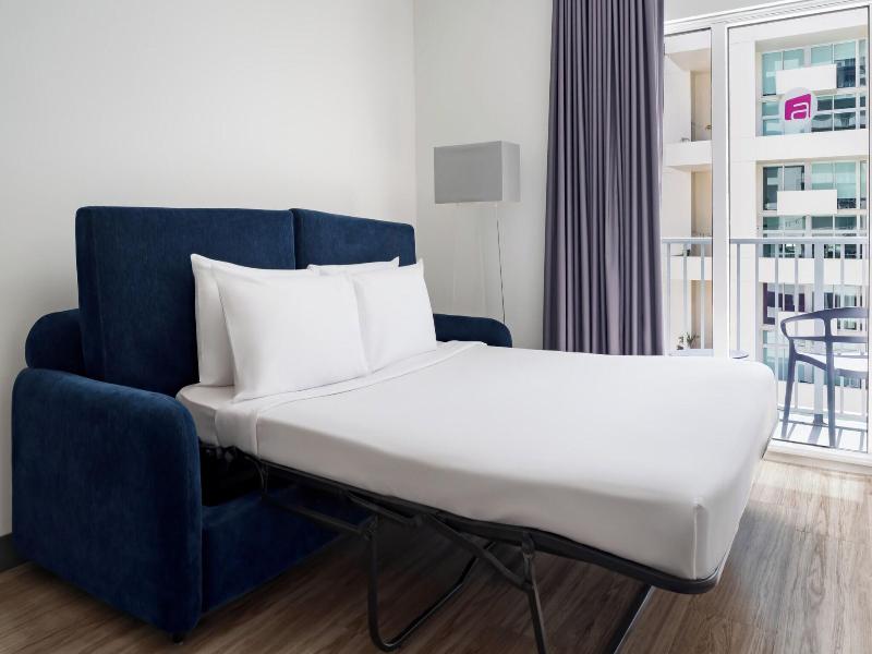 Aloft Miami Brickell image