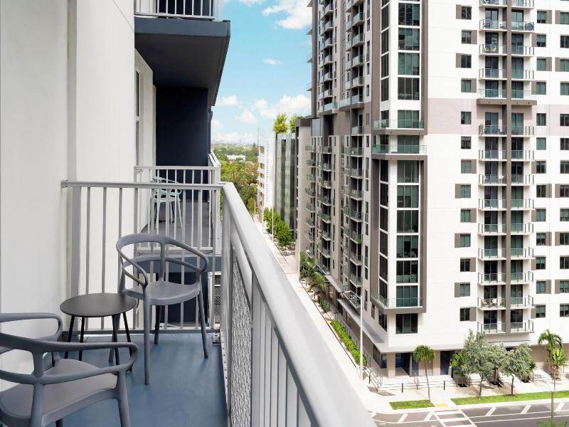 Aloft Miami Brickell image