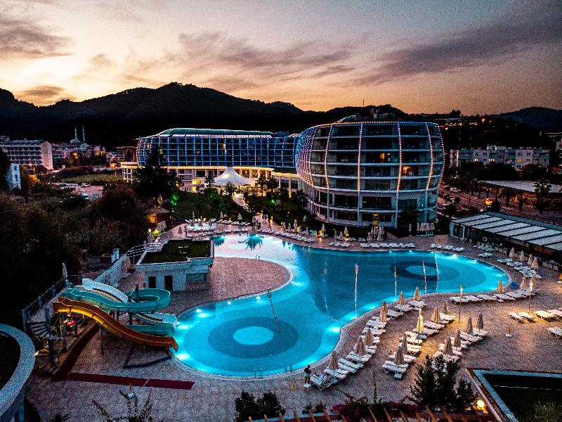 Green Nature Diamond Hotel image