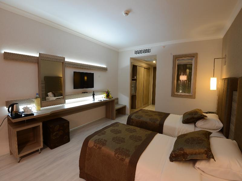 Green Nature Diamond Hotel image