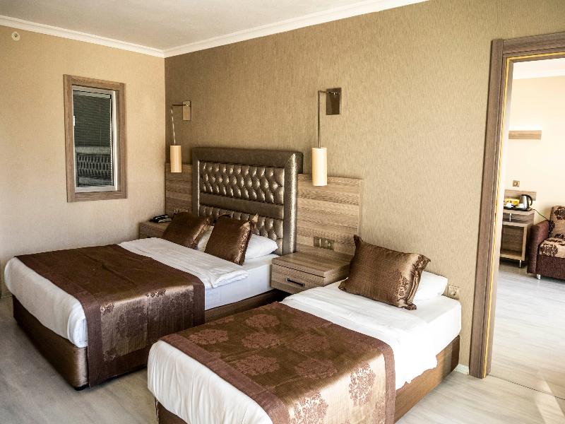 Green Nature Diamond Hotel image