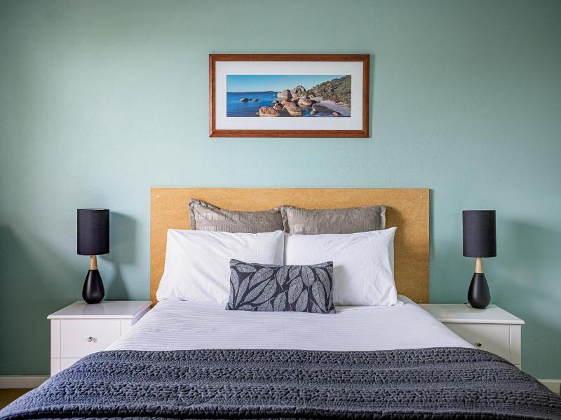 Albany Harbourside Apartments And Houses image