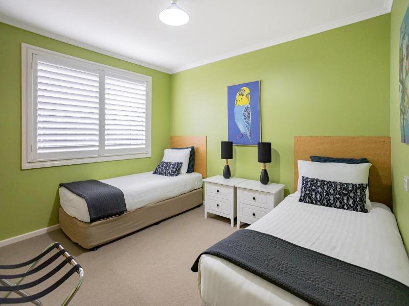 Albany Harbourside Apartments And Houses image