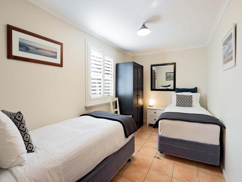 Albany Harbourside Apartments And Houses image