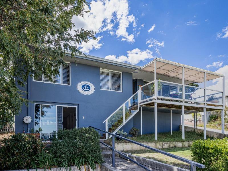 Albany Harbourside Apartments And Houses image