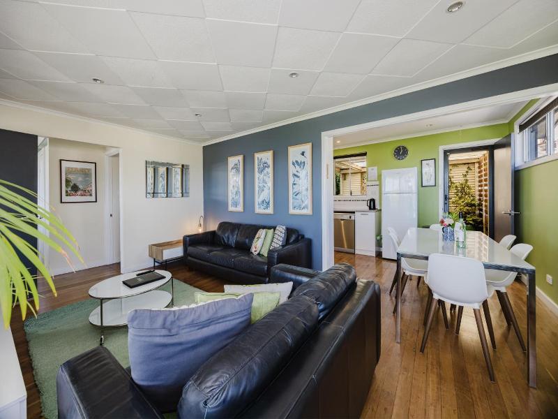 Albany Harbourside Apartments And Houses image