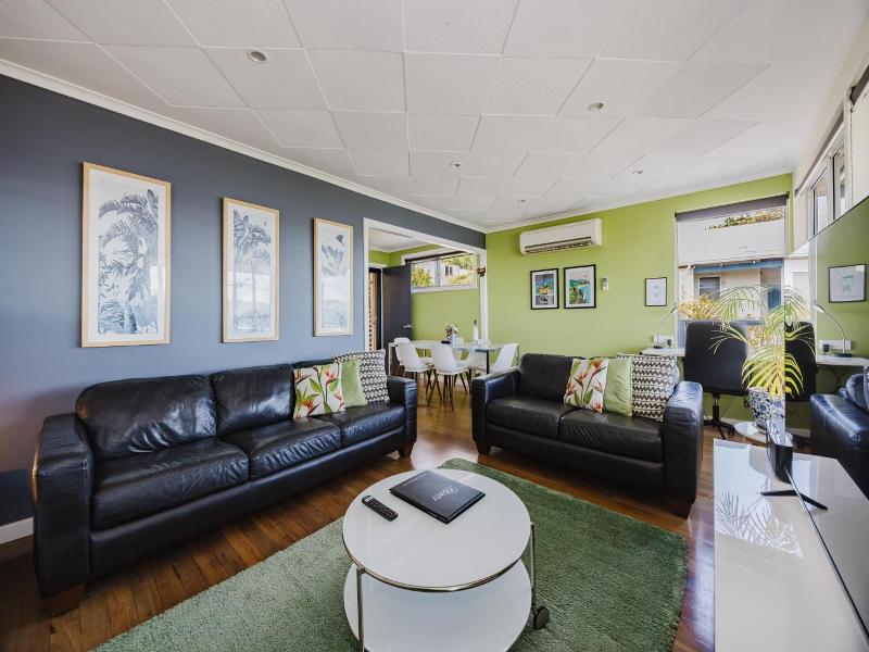 Albany Harbourside Apartments And Houses image