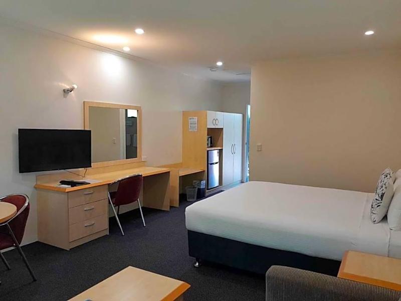 Red Bridge Motor Inn image