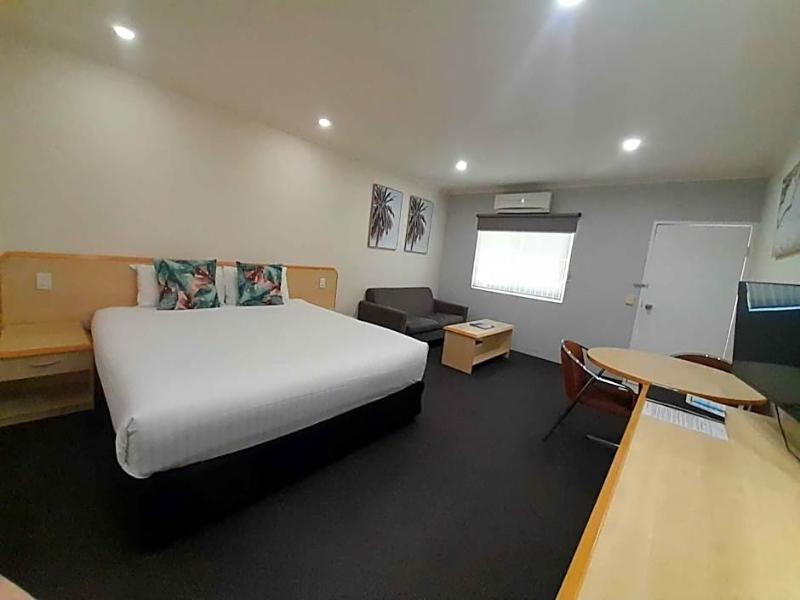 Red Bridge Motor Inn image