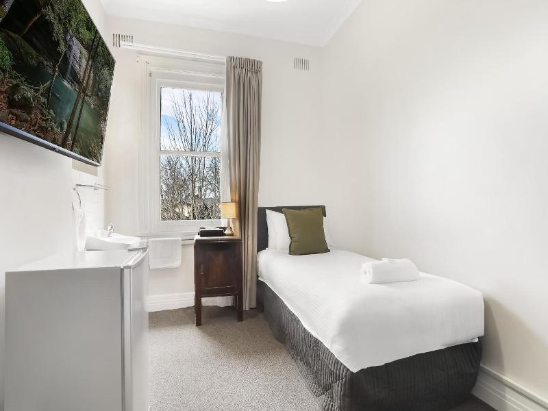 The Grand View Hotel image