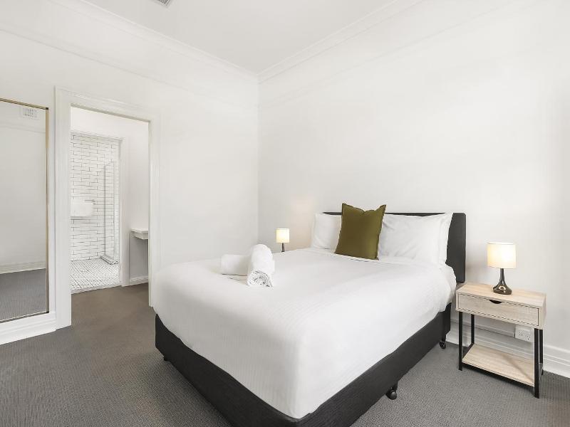 The Grand View Hotel image